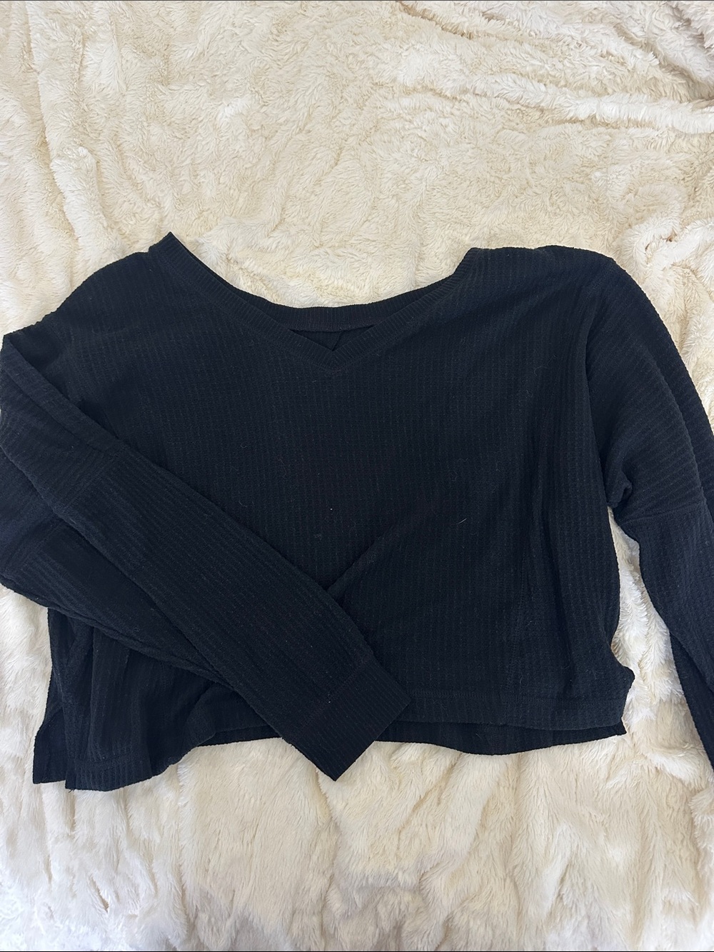 Aeropostale Black Ribbed V-Neck Long Sleeve Crop Top